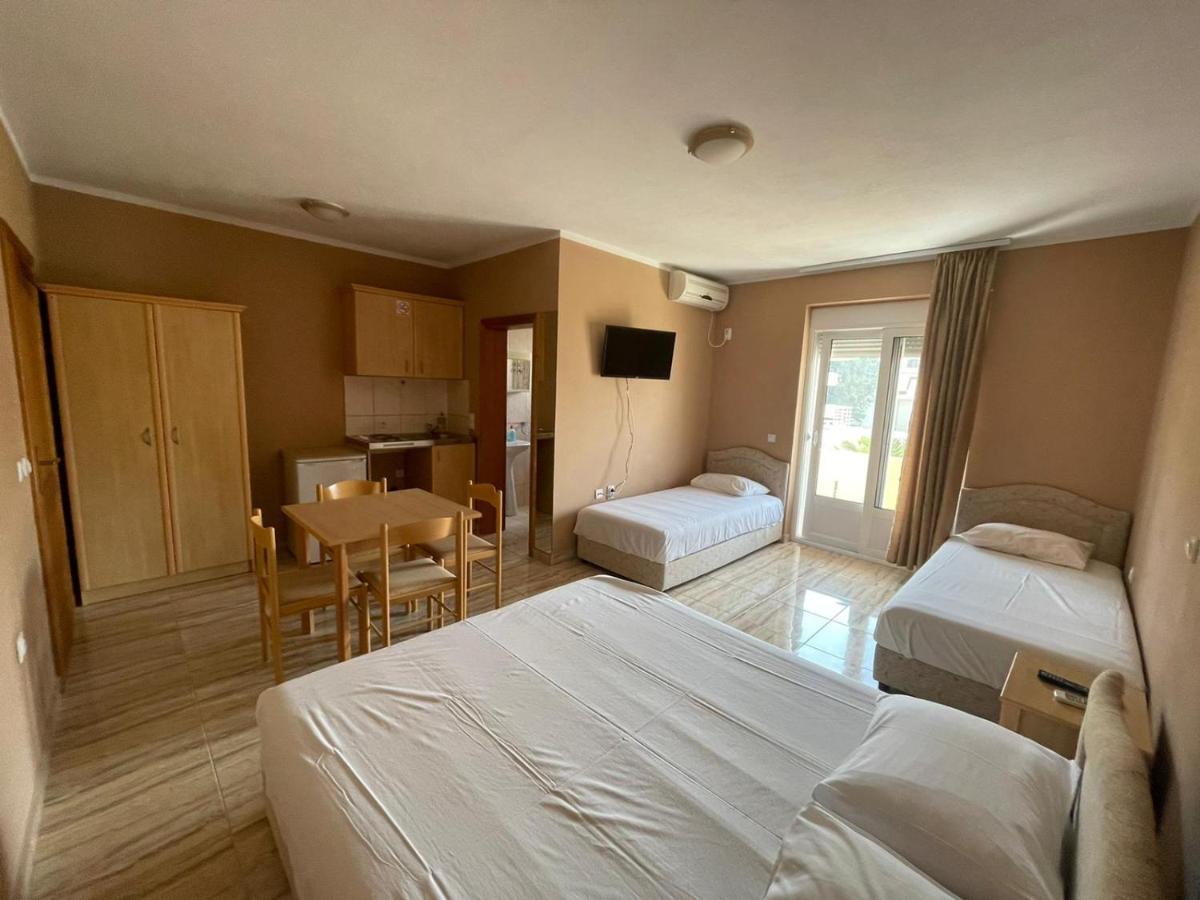 Appartement Mali Medved Ulcinj Extérieur photo