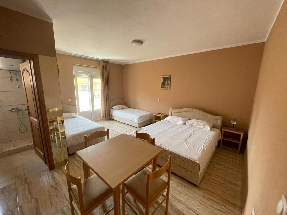 Appartement Mali Medved Ulcinj Extérieur photo
